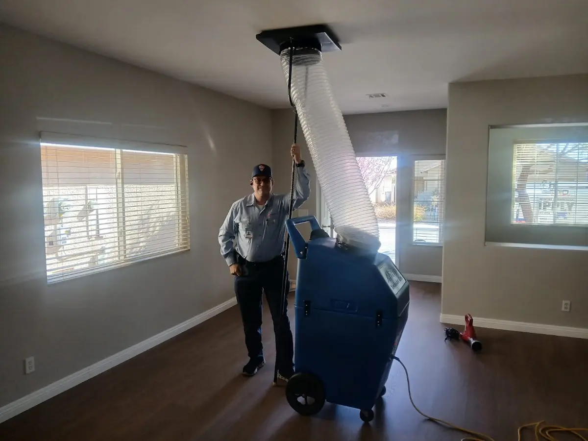 Professional Emergency HVAC Repair work inside a Vancouver home